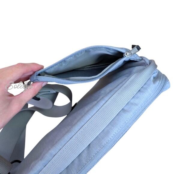 The North Face Field Bag Adjustable Crossbody 7L RARE Large Original Style NWT - Picture 10 of 13